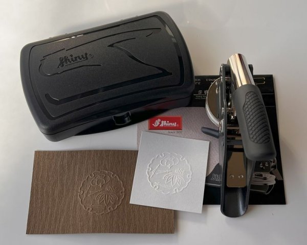 画像2: 「雪輪松竹梅（ゆきわしょうちくばい）」　エンボッサー (2)